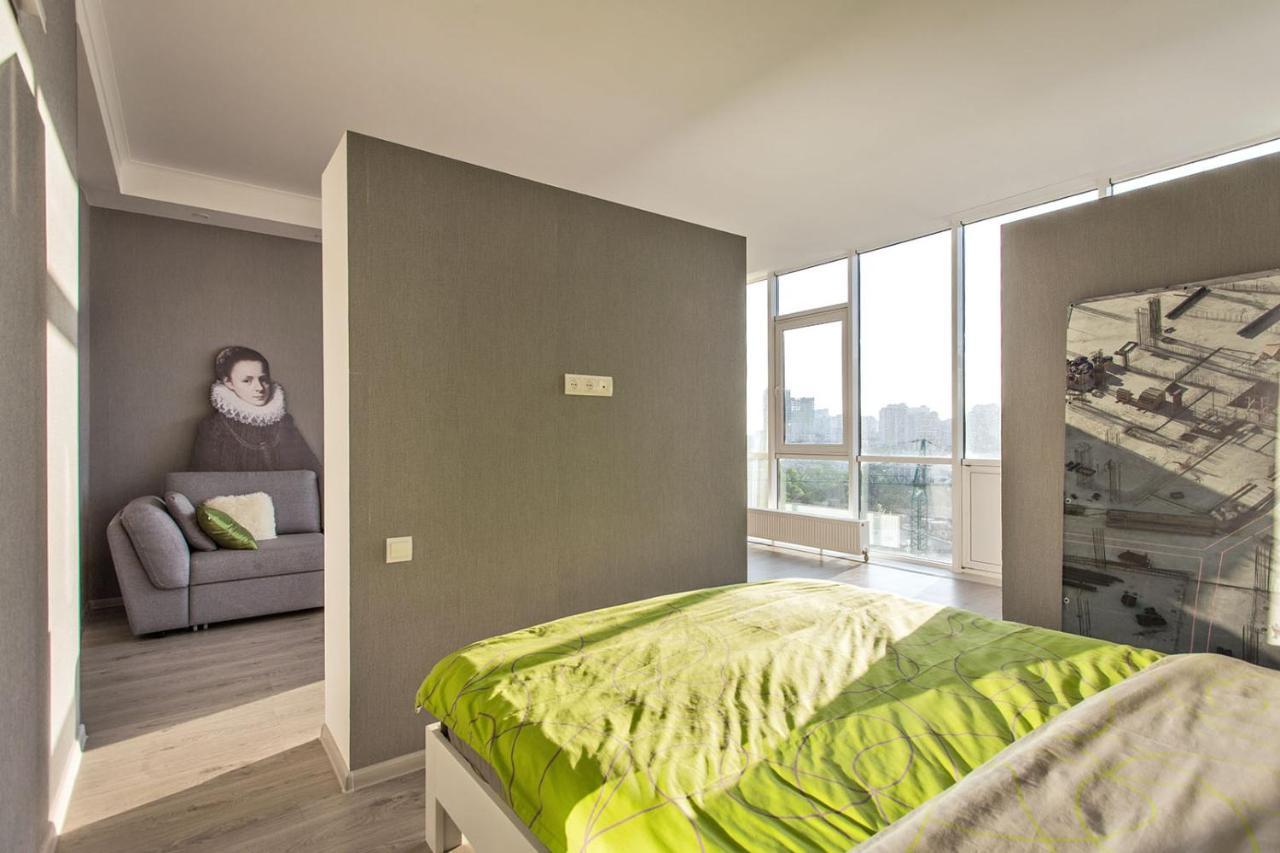 Gagarin Plaza Apartment 70 Square Metres On 12Th Floor Одеса Екстериор снимка