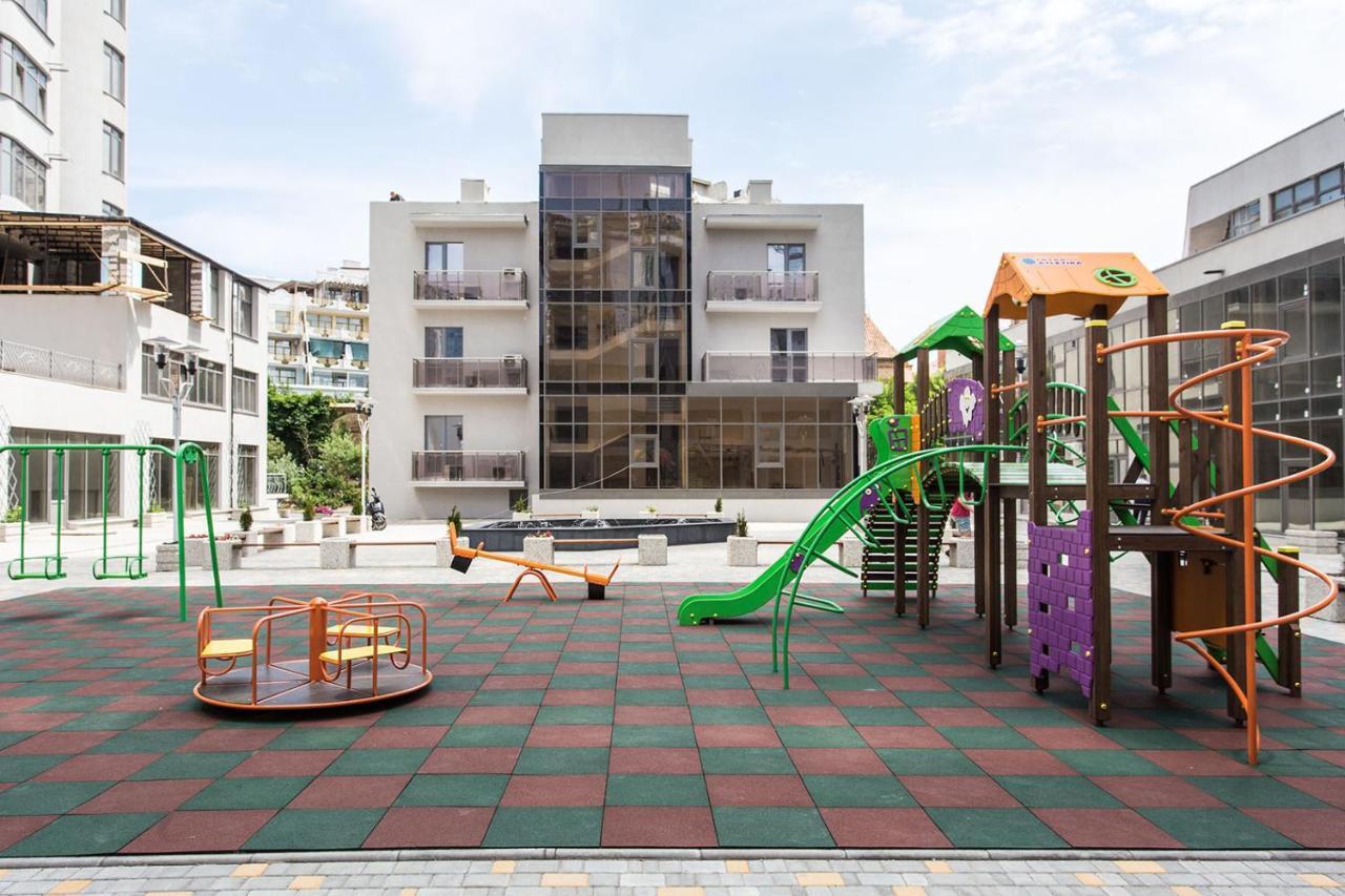 Gagarin Plaza Apartment 70 Square Metres On 12Th Floor Одеса Екстериор снимка